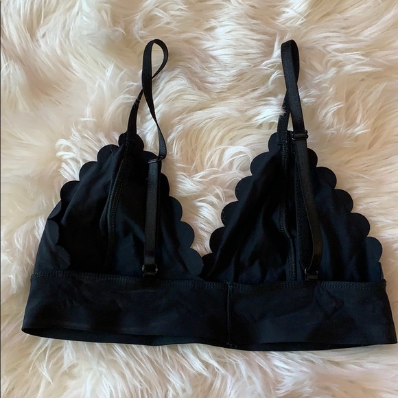 *SOLD* Black bralette - Picture 2 of 3